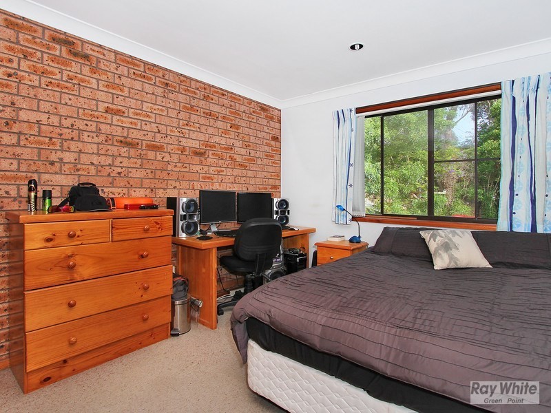2 Lexington Parade, Green Point NSW 2251