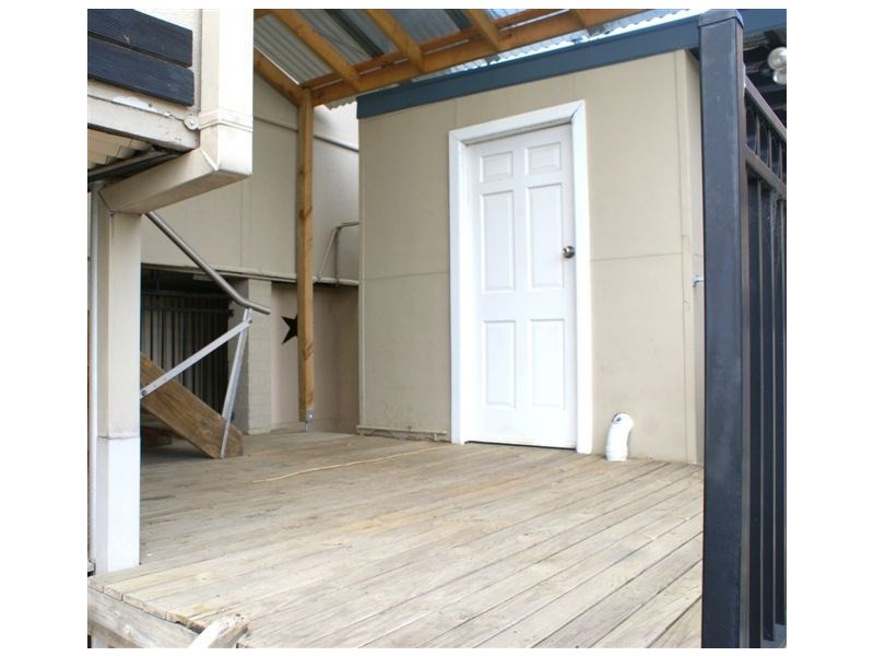 275 A and B The Entrance Road, Erina NSW 2250