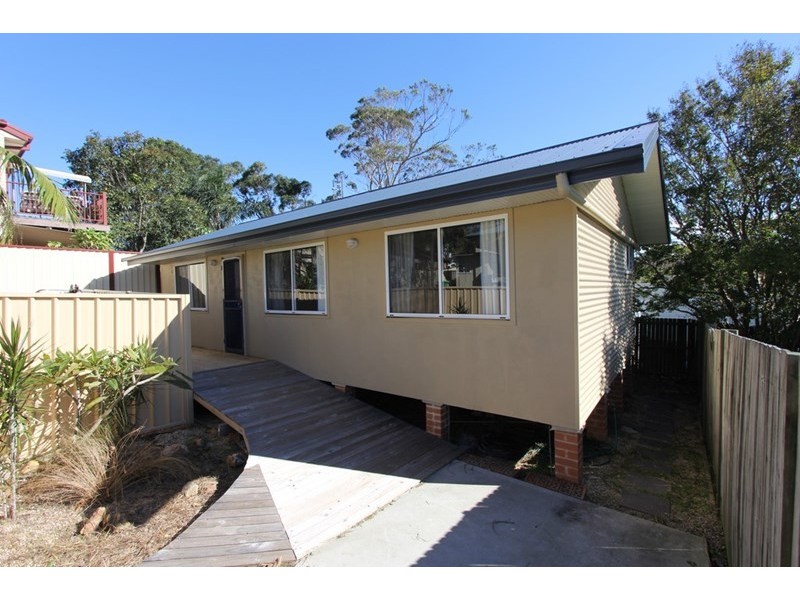 275 A and B The Entrance Road, Erina NSW 2250