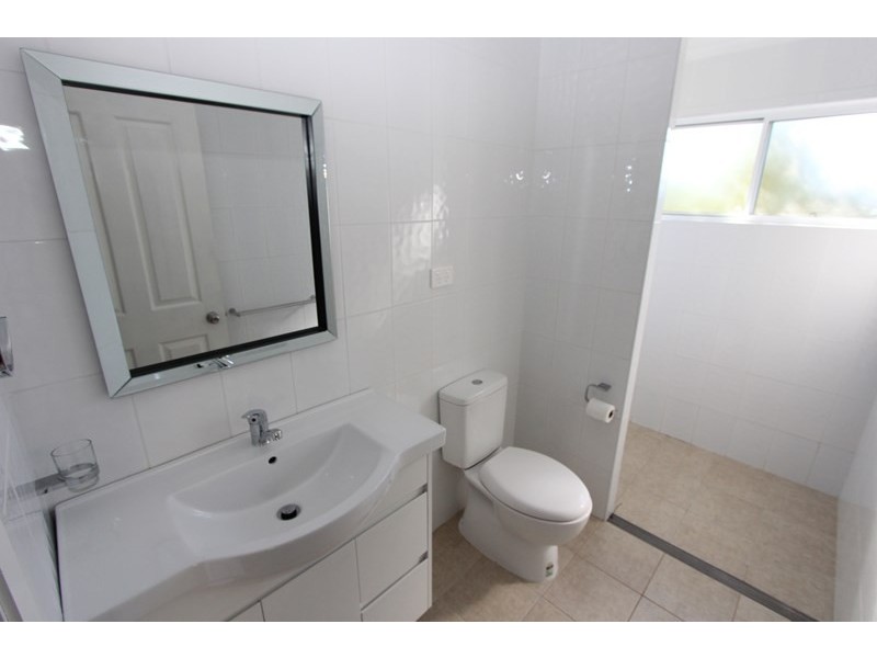 275 A and B The Entrance Road, Erina NSW 2250