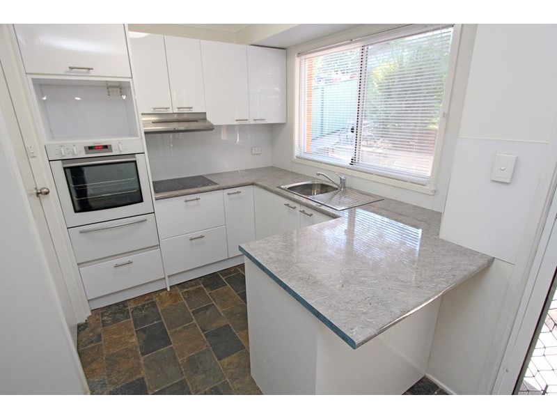 11 Sherwood Drive, Springfield NSW 2250