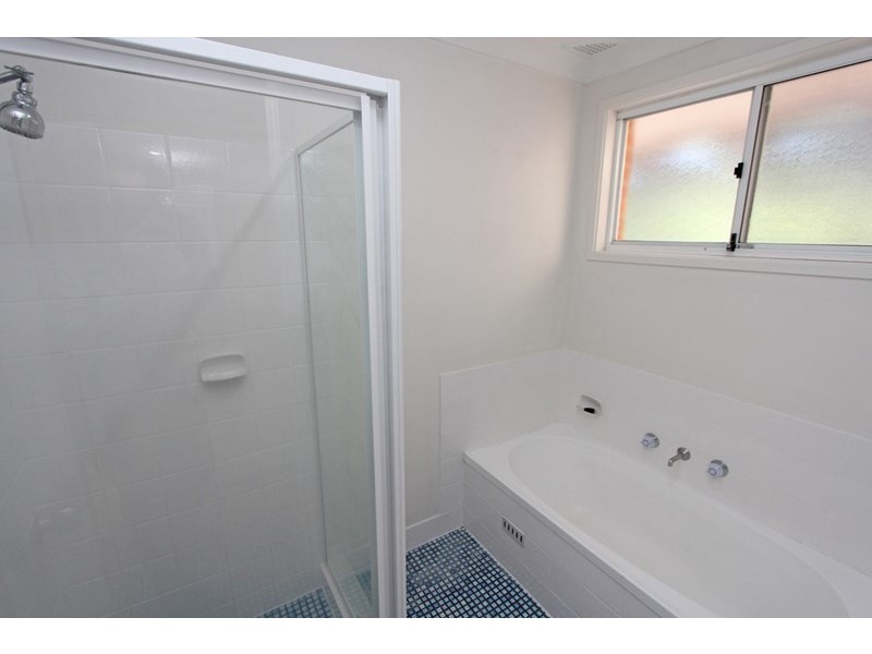 11 Sherwood Drive, Springfield NSW 2250