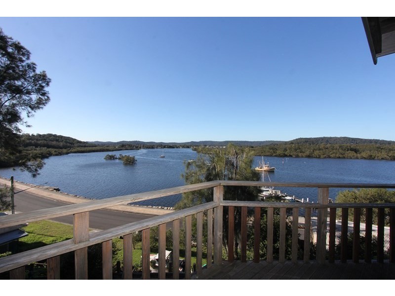 36 Henderson Road, Saratoga NSW 2251