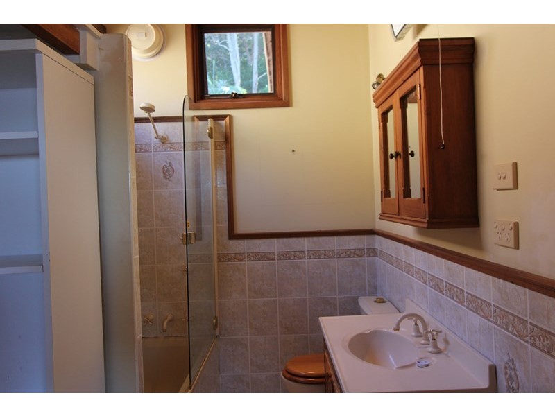 36 Henderson Road, Saratoga NSW 2251