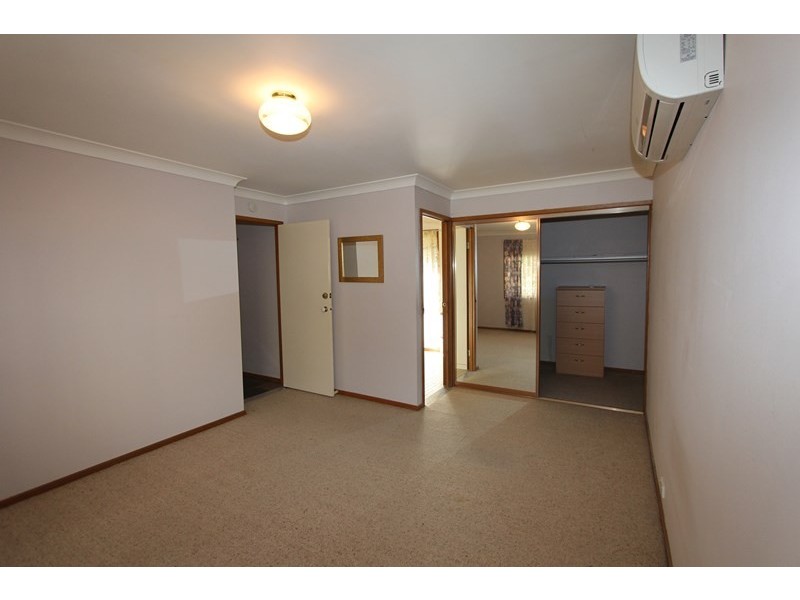 35 James Sea Drive, Green Point NSW 2251