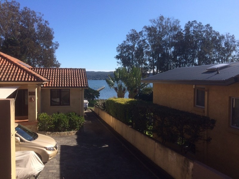 287 Avoca Drive, Green Point NSW 2251