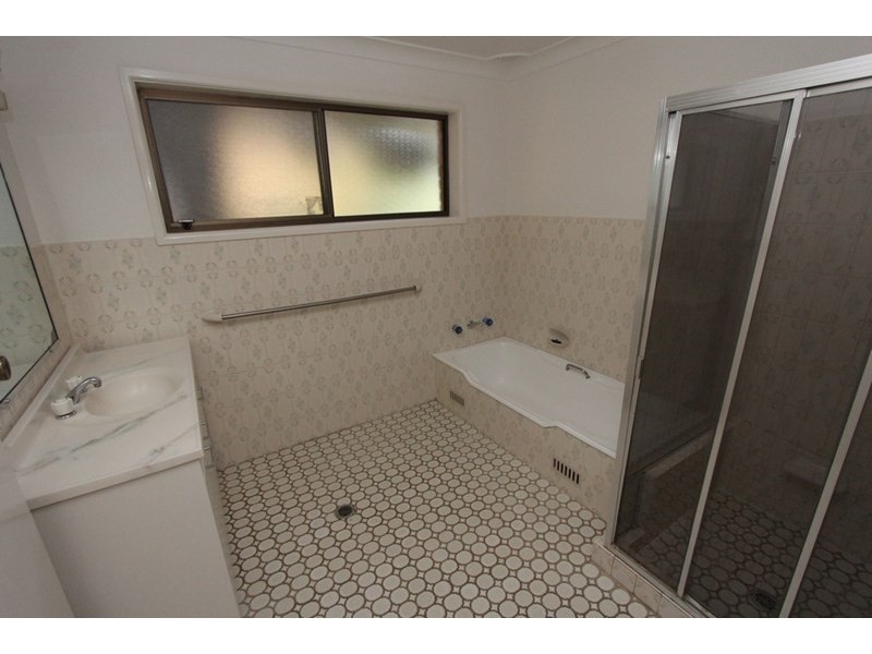 9 Llewellyn Street, Saratoga NSW 2251