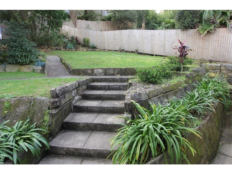 20 Carrol Avenue, East Gosford NSW 2250