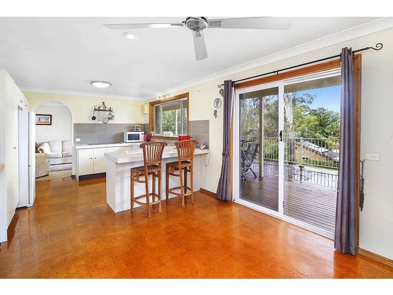 12 Lexington Parade, Green Point NSW 2251