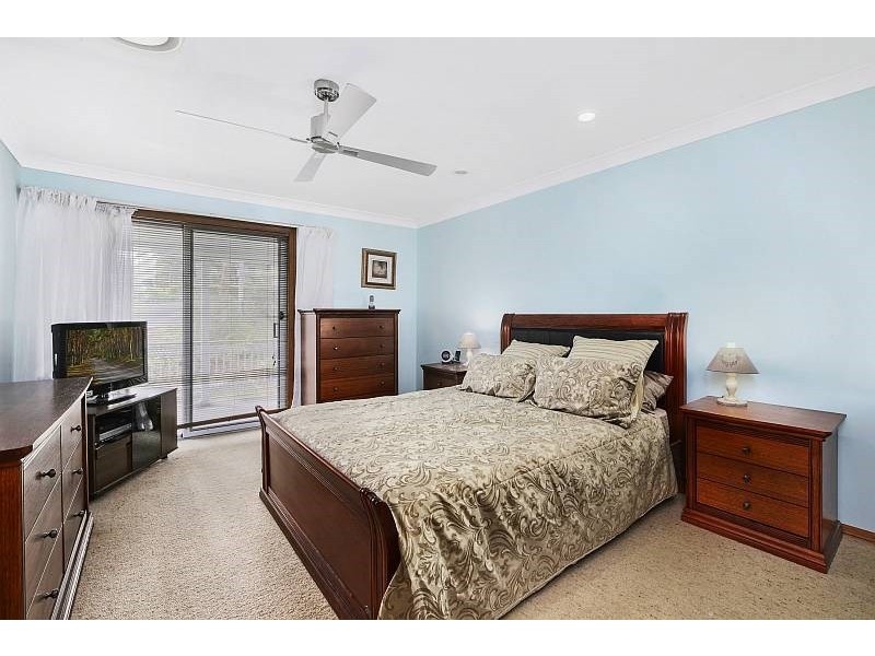 12 Lexington Parade, Green Point NSW 2251