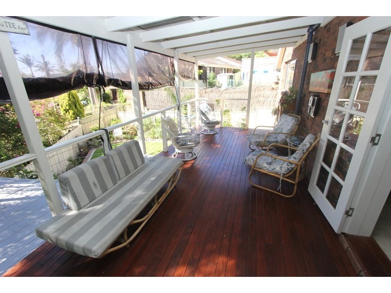 6 Panorama Terrace, Green Point NSW 2251