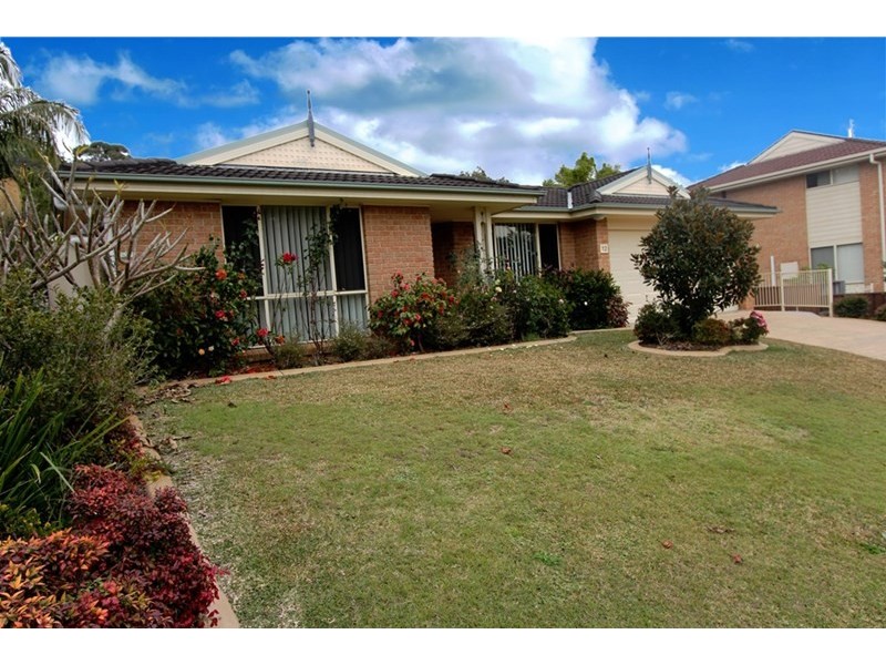 12 Koolang Road, Green Point NSW 2251