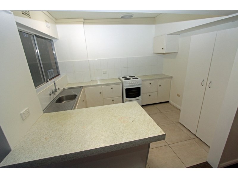 8/63 Donnison Street, West Gosford NSW 2250