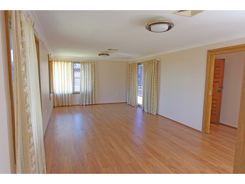 17 Berry Street, Green Point NSW 2251