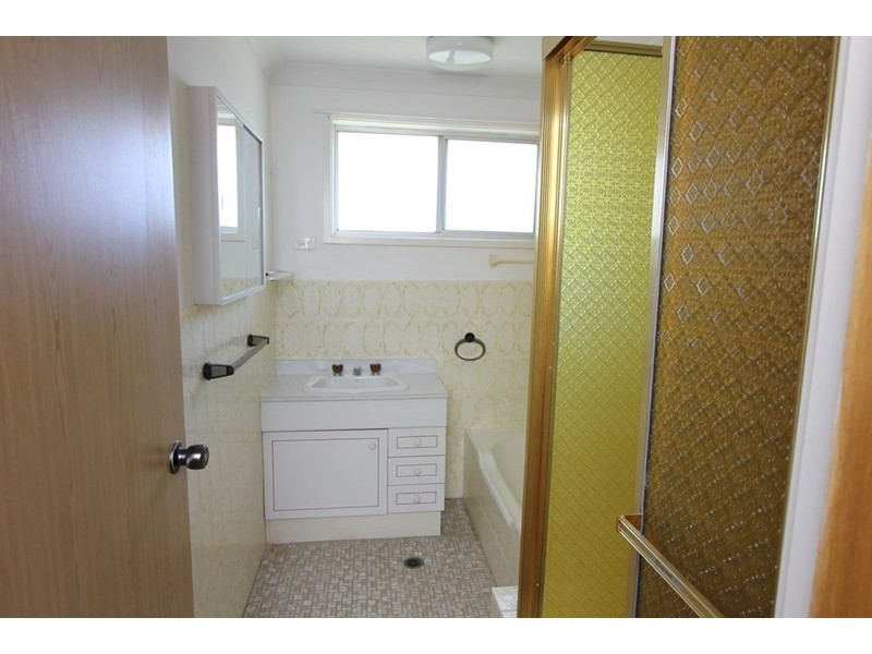 17 Berry Street, Green Point NSW 2251