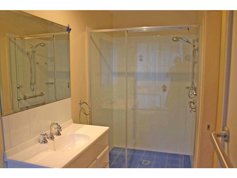 2A Algona Avenue, Kincumber NSW 2251