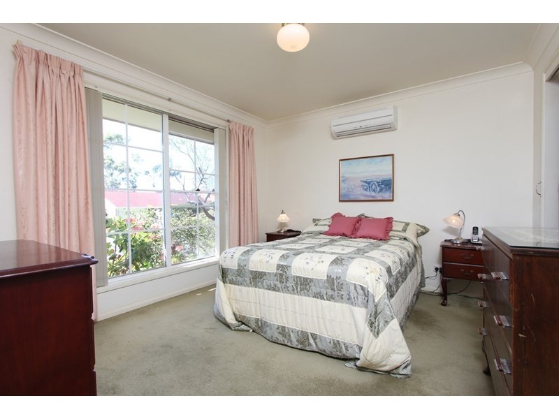 6 Henzel Road, Green Point NSW 2251