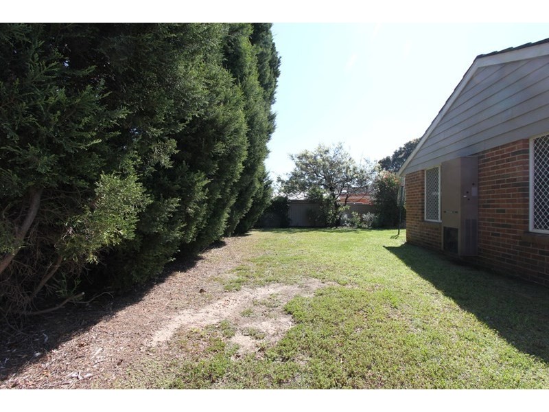 6 Henzel Road, Green Point NSW 2251