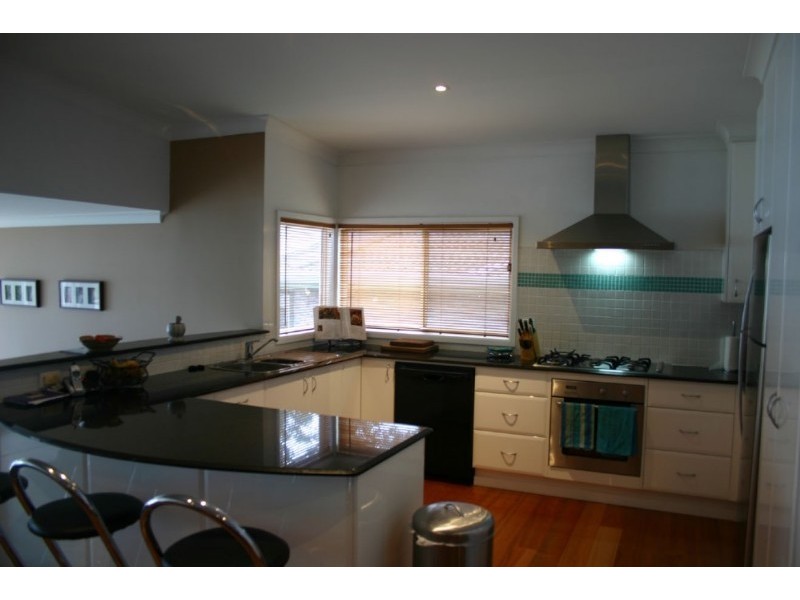 20 Lexington Parade, Green Point NSW 2251