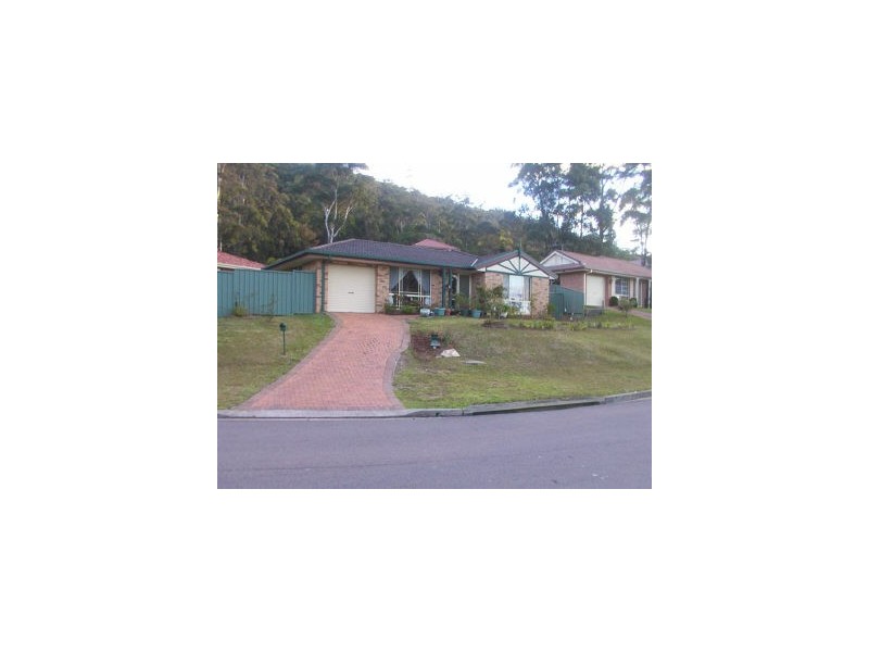 5 Meredith Place, Green Point NSW 2251