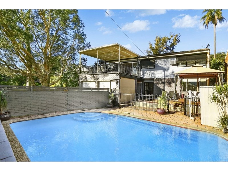 22 Edgewater Avenue, Green Point NSW 2251