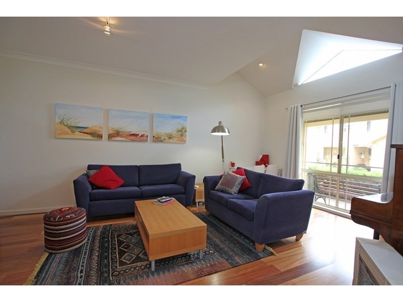 19/15 Koolang Road, Green Point NSW 2251