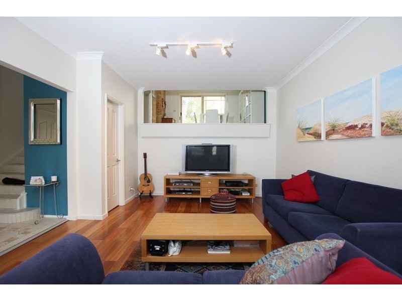 19/15 Koolang Road, Green Point NSW 2251