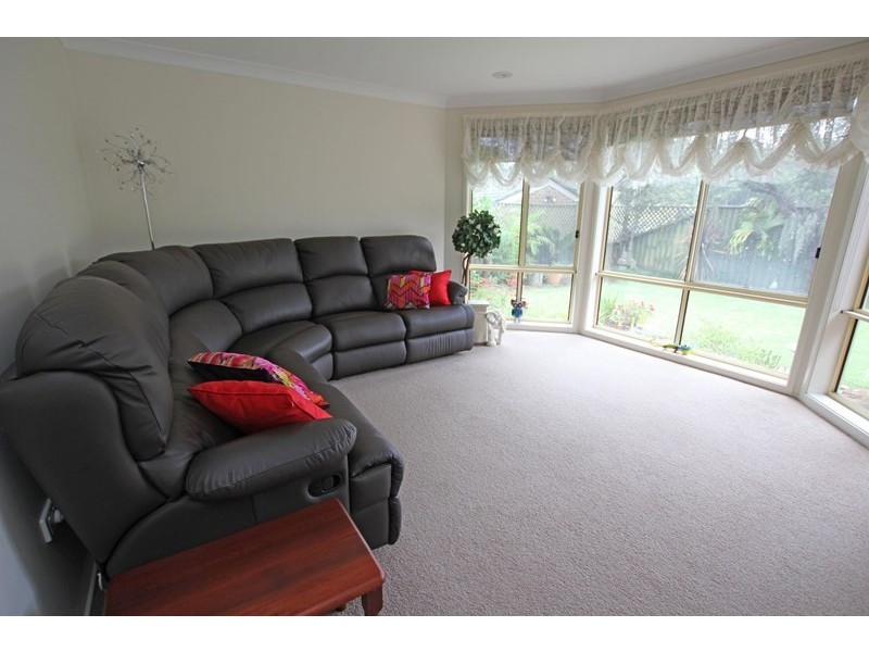 10 Sandpiper Place, Green Point NSW 2251