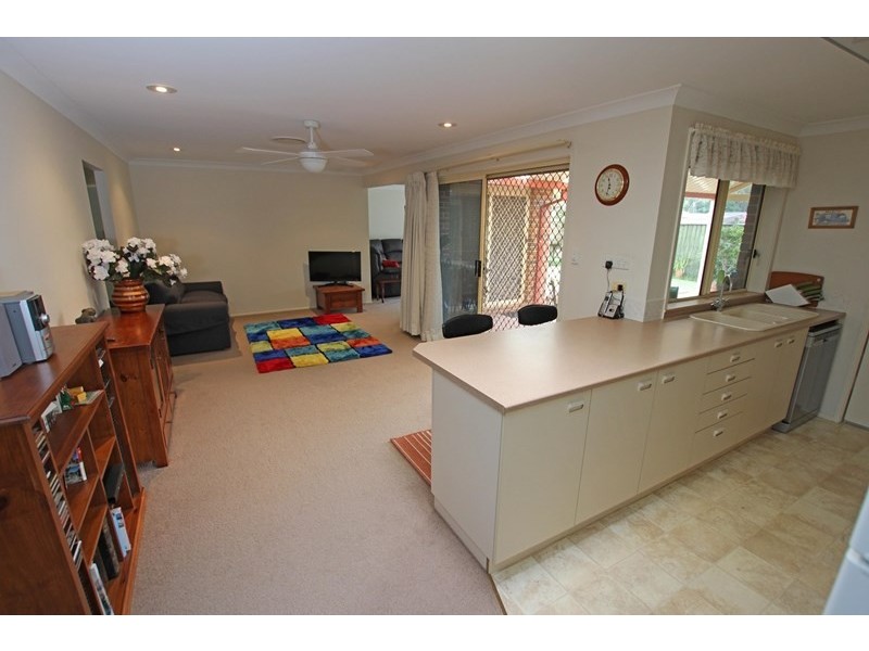 10 Sandpiper Place, Green Point NSW 2251