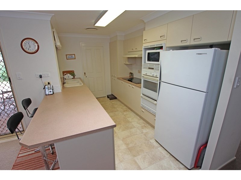 10 Sandpiper Place, Green Point NSW 2251