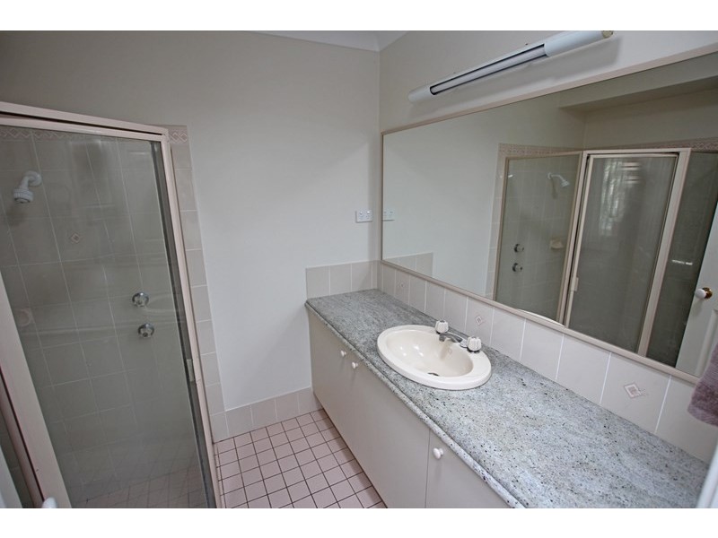 10 Sandpiper Place, Green Point NSW 2251