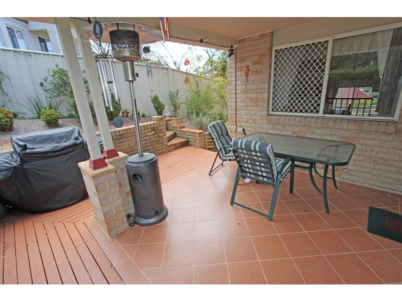 11 Mount Place, Green Point NSW 2251