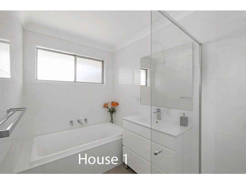 249 Avoca Drive, Green Point NSW 2251