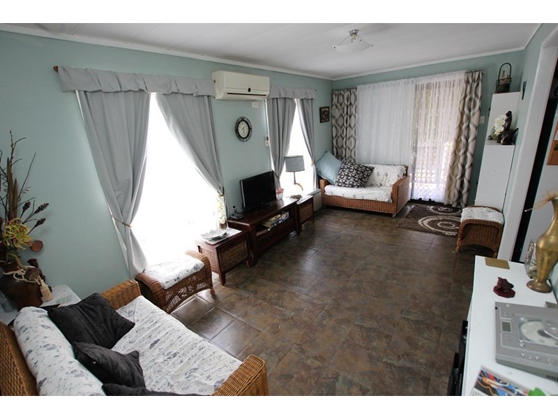 28 Second Avenue, Broadlands Estate, Green Point NSW 2251