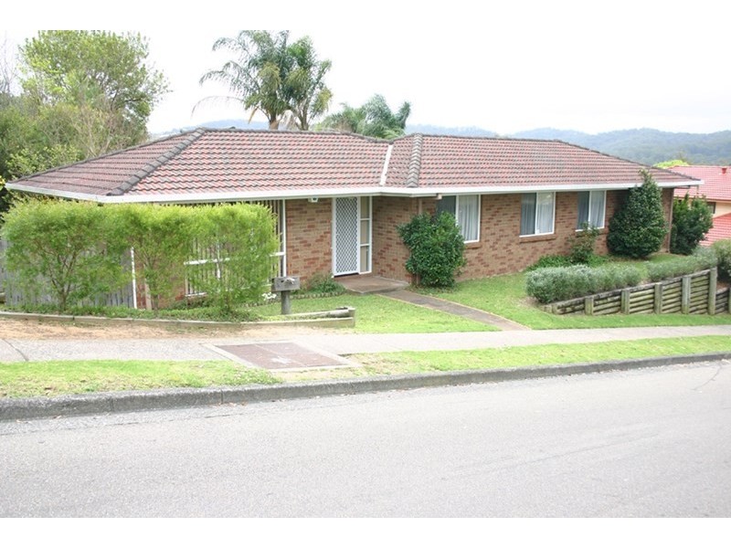 10 Ernest Street, Green Point NSW 2251