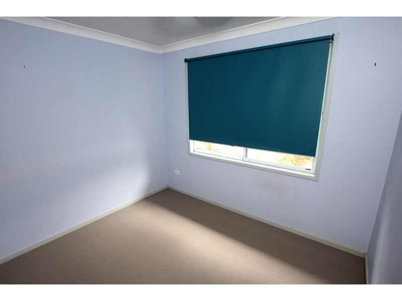 10 Ernest Street, Green Point NSW 2251