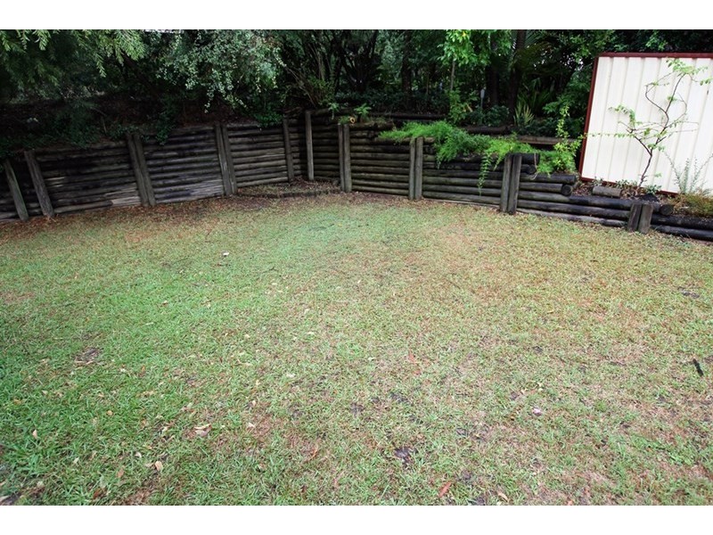 10 Ernest Street, Green Point NSW 2251