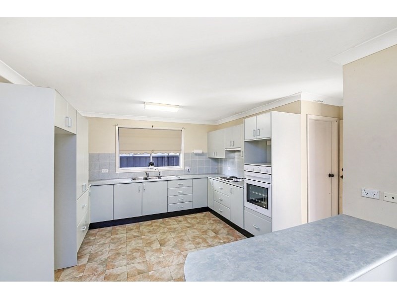 67 Bayline Drive, Point Clare NSW 2250