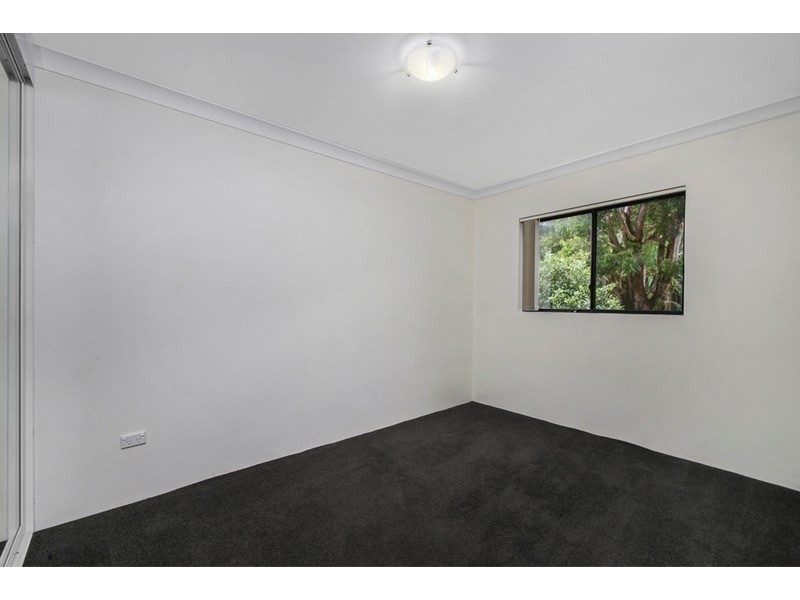 4/8 Bent Street, Gosford NSW 2250
