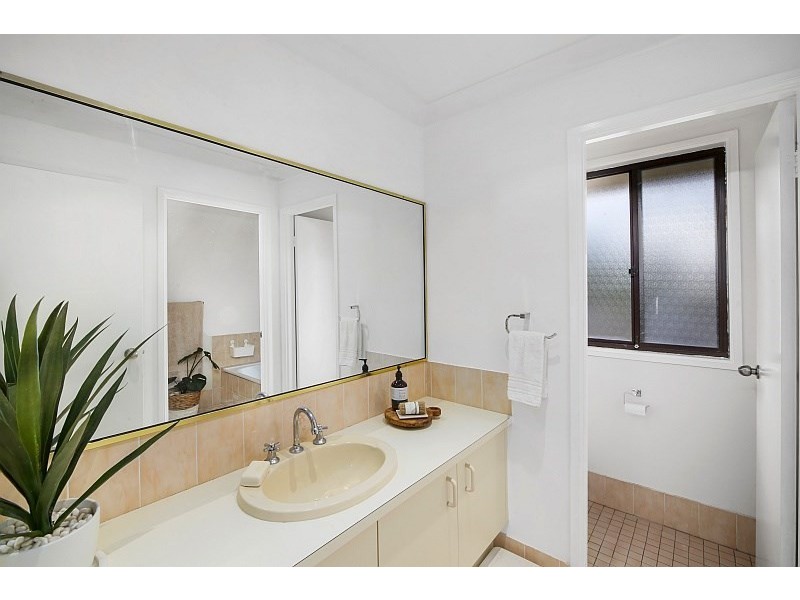 40 Highland Road, Green Point NSW 2251