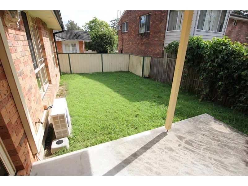 2/235 Avoca Drive, Green Point NSW 2251