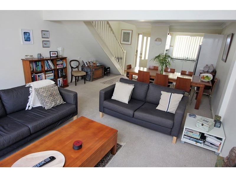 3/35 Melbourne Street, East Gosford NSW 2250