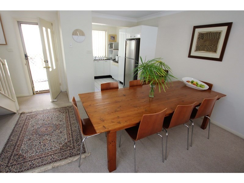 3/35 Melbourne Street, East Gosford NSW 2250