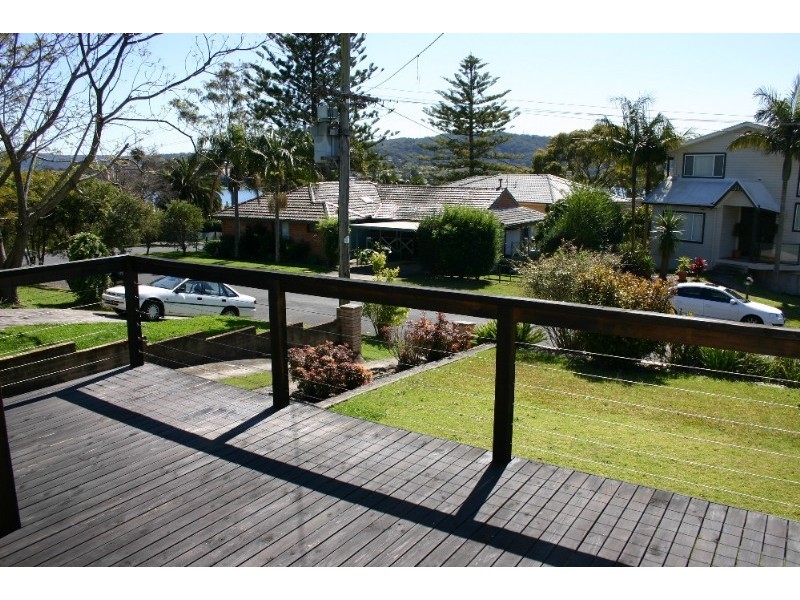 21 Lakewood Avenue, Green Point NSW 2251