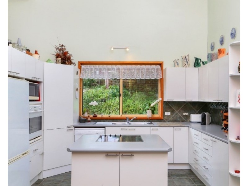 1/309 Avoca Drive, Green Point NSW 2251