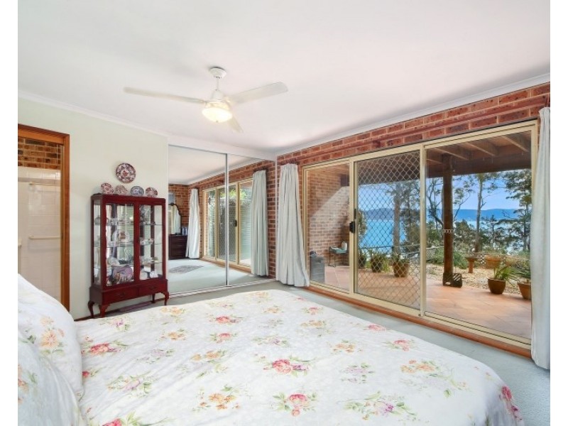 1/309 Avoca Drive, Green Point NSW 2251