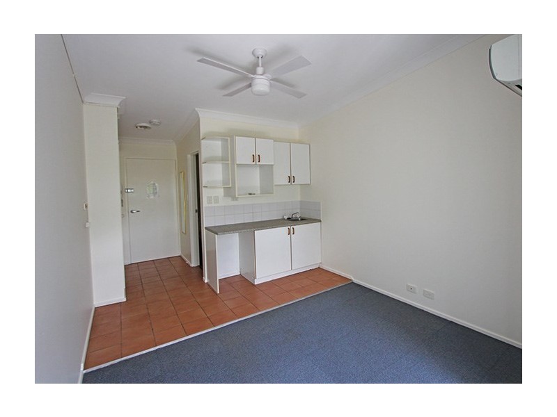 12/142 Faunce Street, Gosford NSW 2250