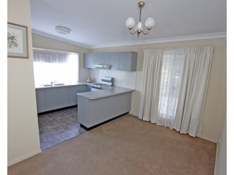 5 Sixth Avenue, Green Point NSW 2251