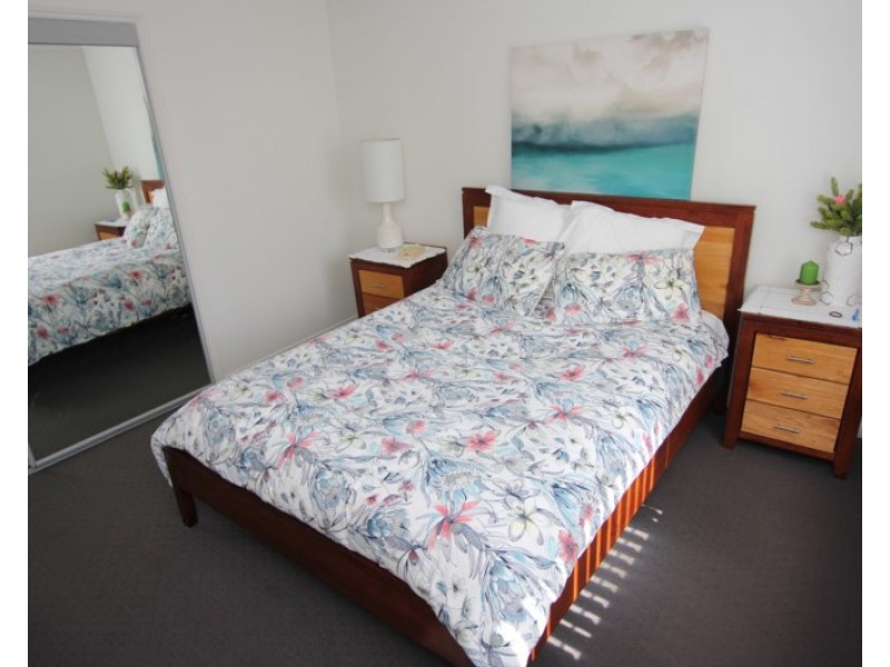 19/15 Koolang Road, Green Point NSW 2251