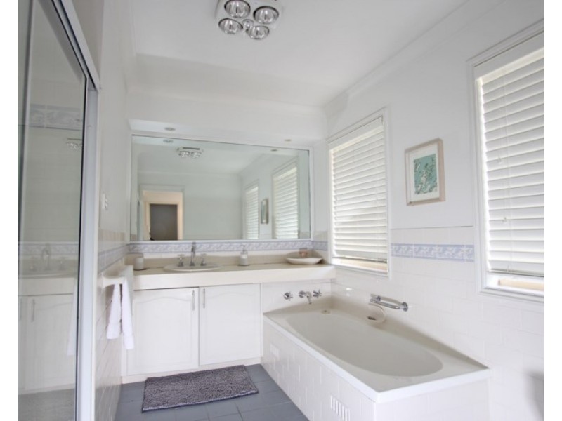 19/15 Koolang Road, Green Point NSW 2251